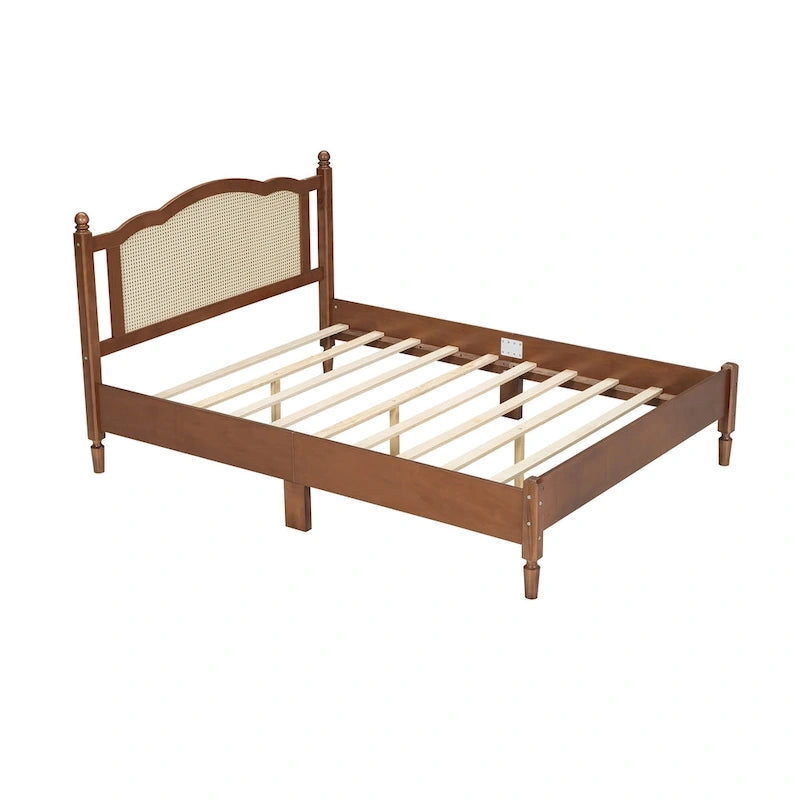 Lit vintage en bois, taille Queen, avec tête de lit en rotin et sommier à lattes