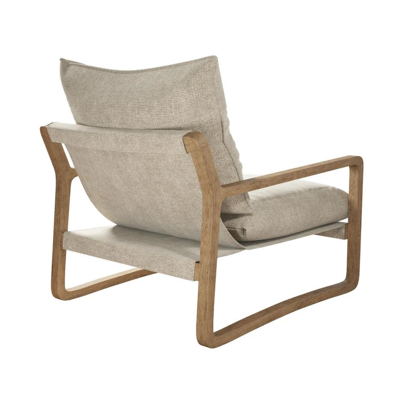 Chaise longue de style côtier — fauteuil bas rembourré doté d'une structure en bois massif et d'une base pivotante.