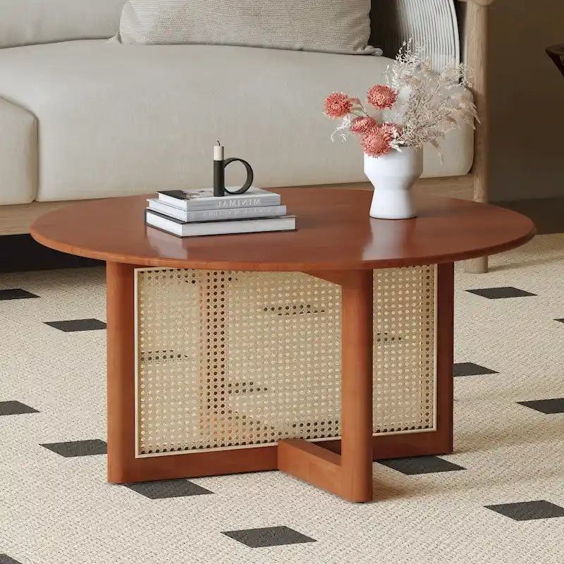 Table basse en bois avec détails en rotin synthétique
