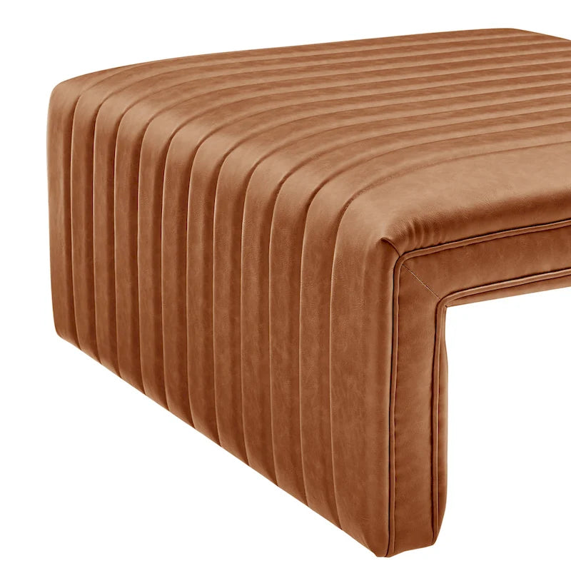 Table basse en similicuir