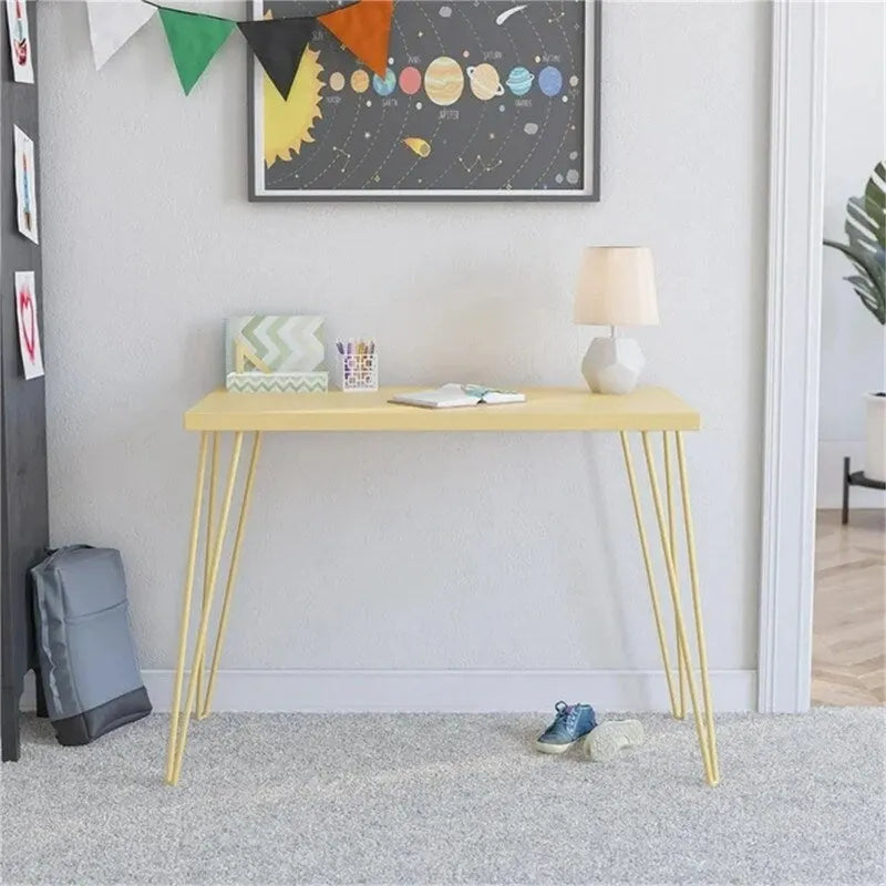 Bureau d'ordinateur rétro
