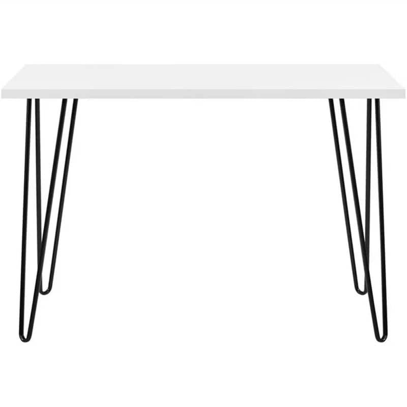 Bureau d'ordinateur rétro