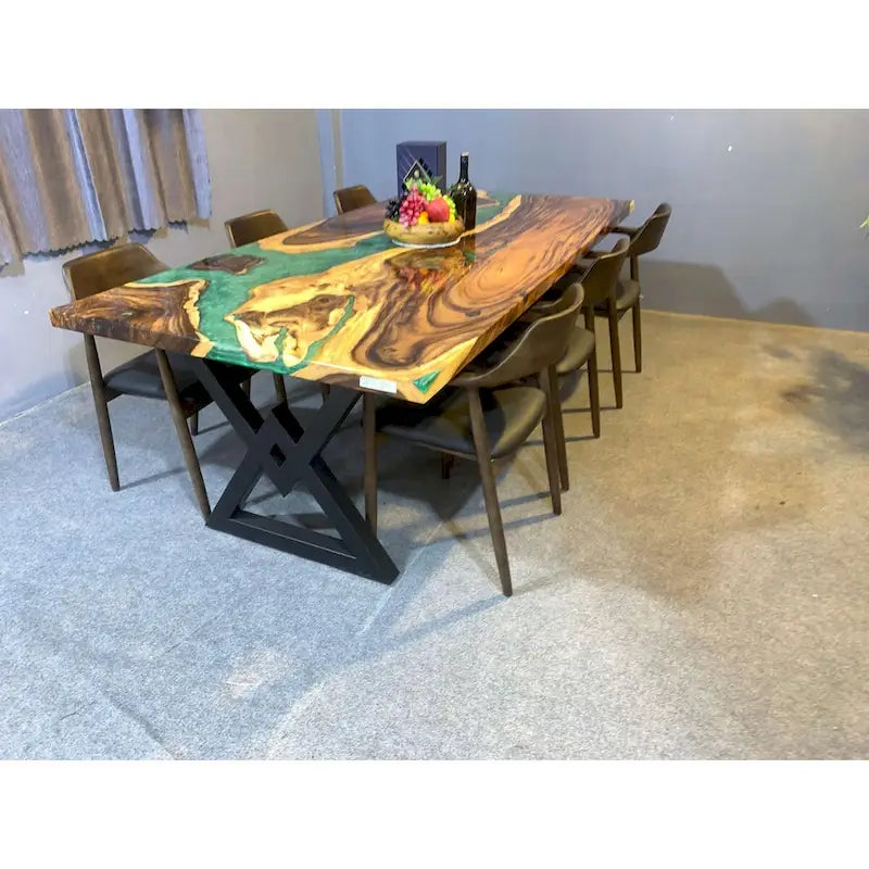 Table à manger en résine époxy