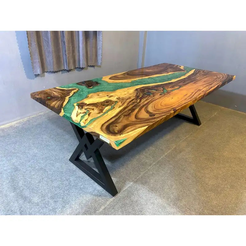 Table à manger en résine époxy